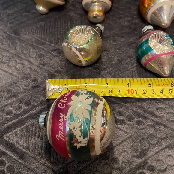 Vintage Shiny Brite Christmas Ornaments - Picture 4 of 6